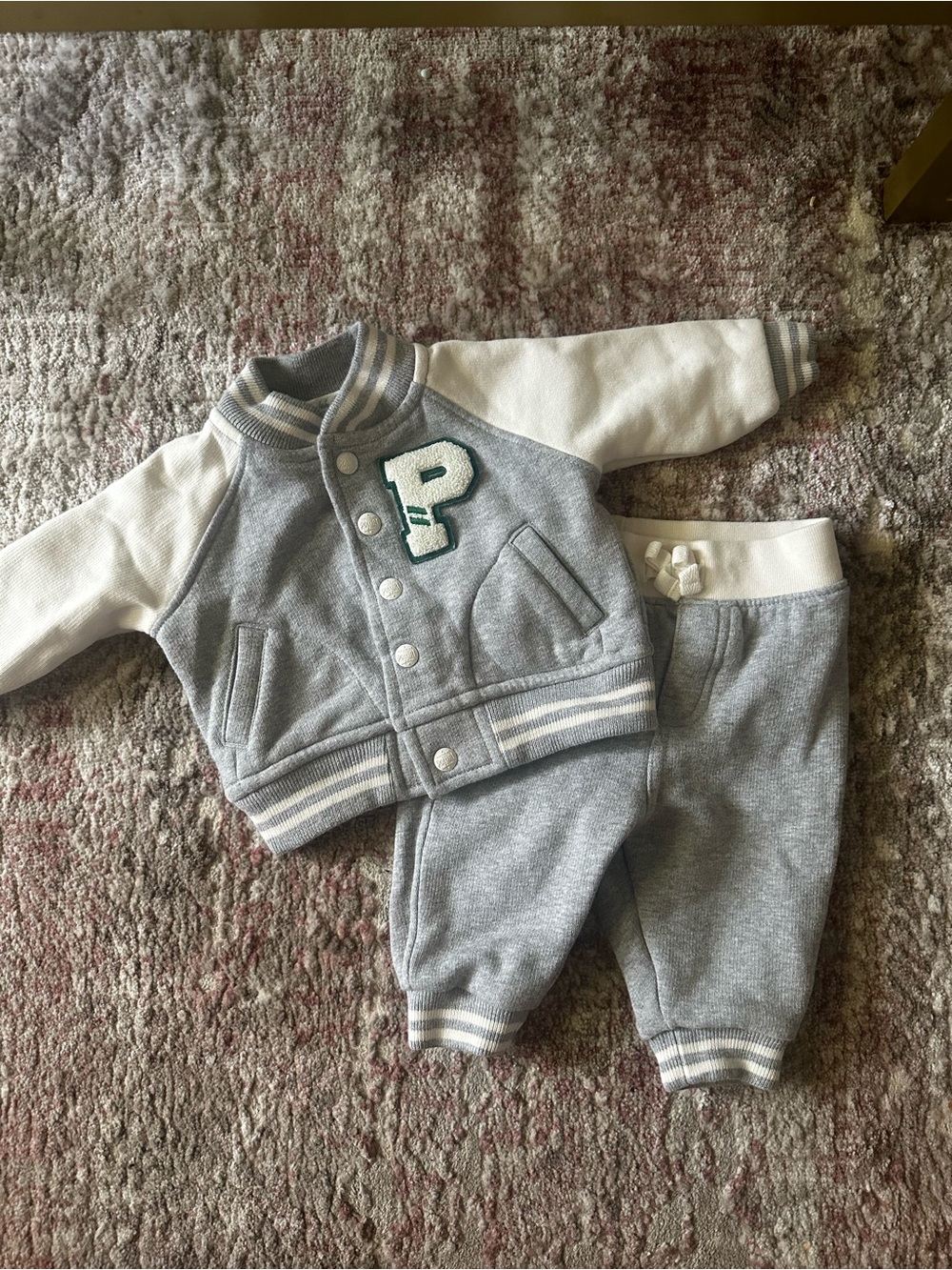 Polo by Ralph Lauren Gray & White Baby Matching Set